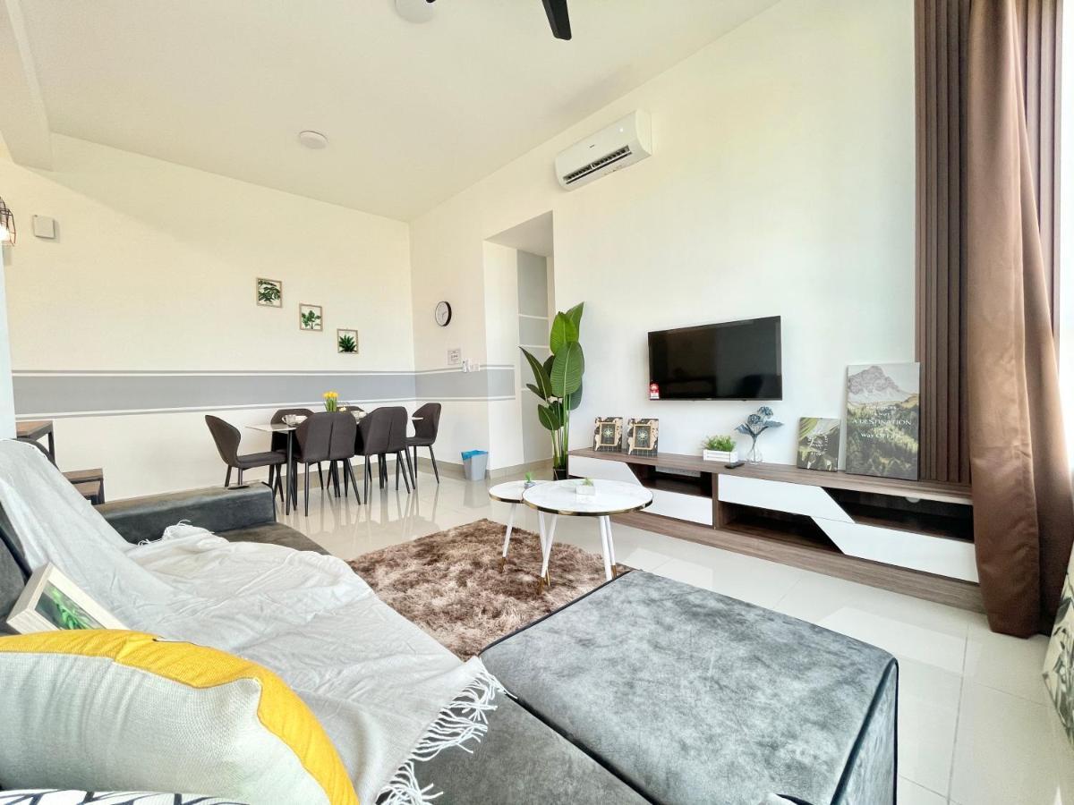 Amber 2B2B Cozy Apt Wi-Fi Tv Box Near Encore Melaka Εξωτερικό φωτογραφία